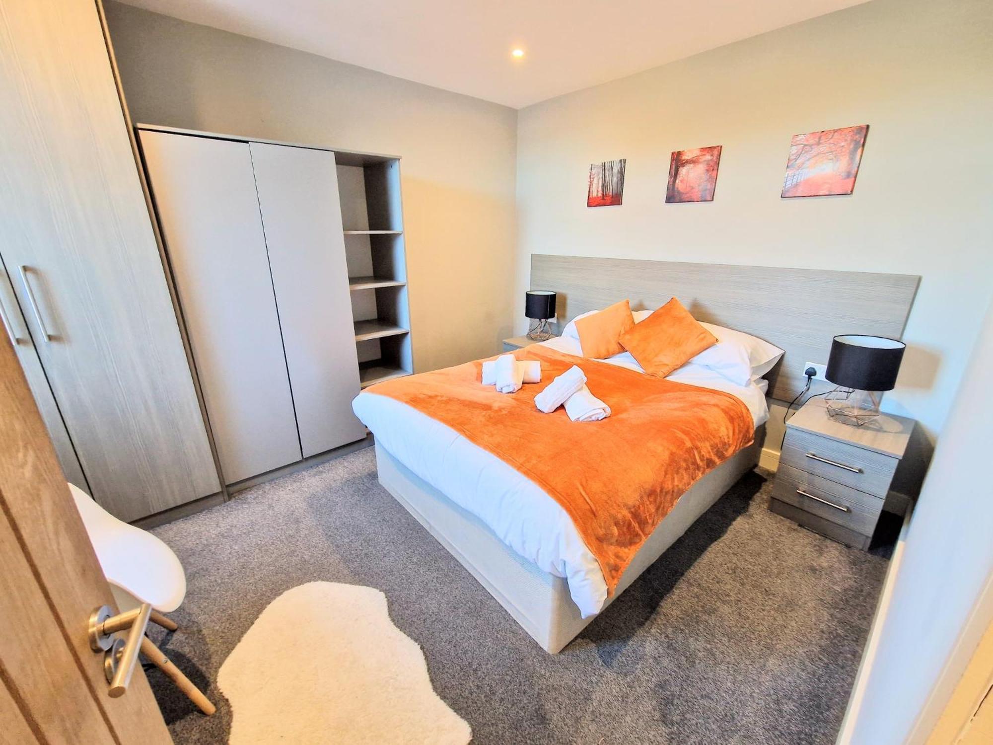 Central Reading Modern 3Br Flat - Walk To Station And High Street 外观 照片